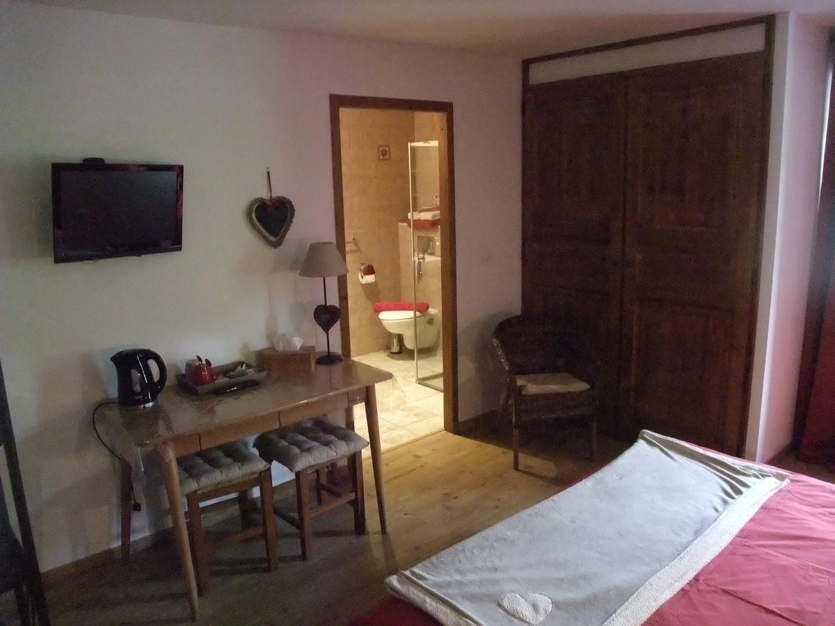 Le Domaine Du Grand Cellier Chambres D'Hotes En Savoie Tournon-sur-Rhône Dış mekan fotoğraf
